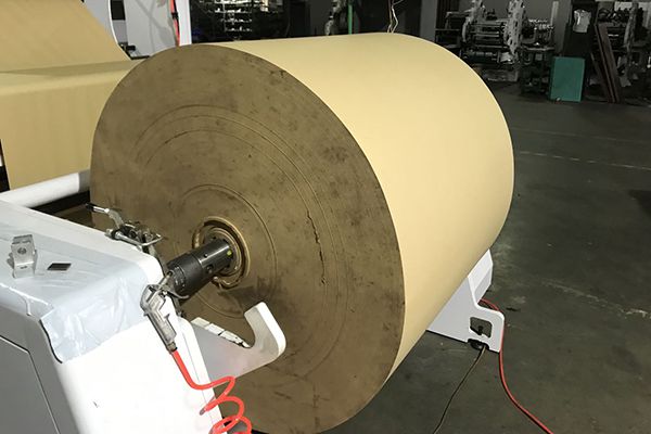Máquina para Fabricar Bolsas con Fondo Cuadrado (Bolsas SOS con Asas Planas)