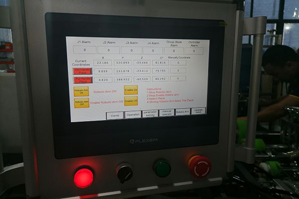 Máquina para Fabricar Asas Retorcidas, Automática