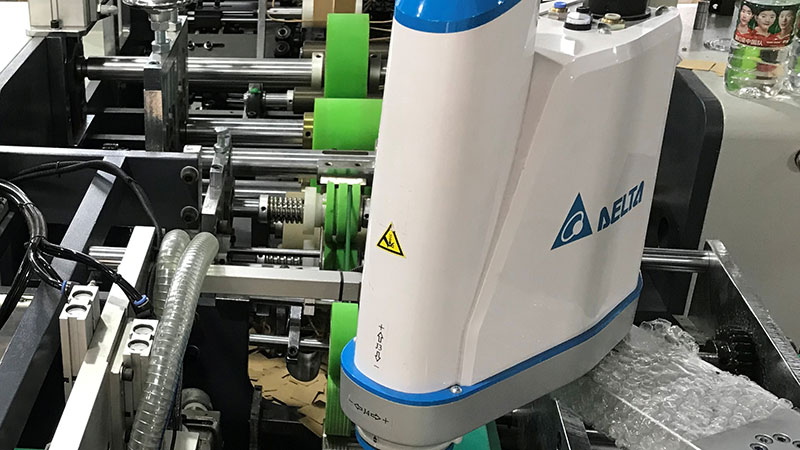 Máquina para Fabricar Asas Planas, Automática